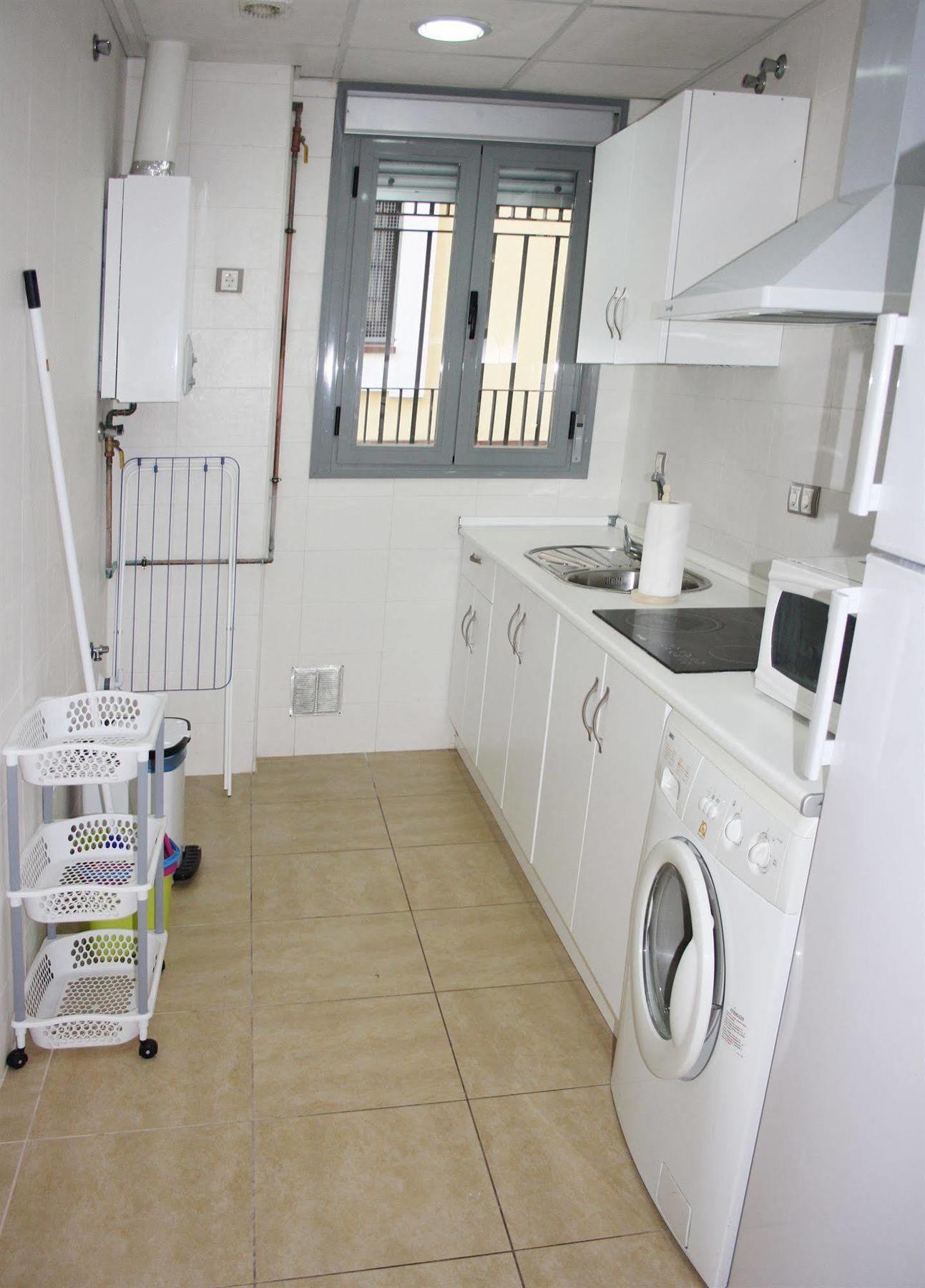 Apartamentos Turisticos La Encarnacion Sevilla Bagian luar foto